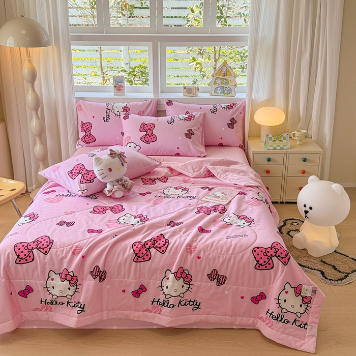 91家纺网 家纺一手货源 找家纺 沐辰 2026春夏新款A类三丽鸥蜡笔小新全棉棉花夏被夏凉被空调被 粉红凯蒂猫