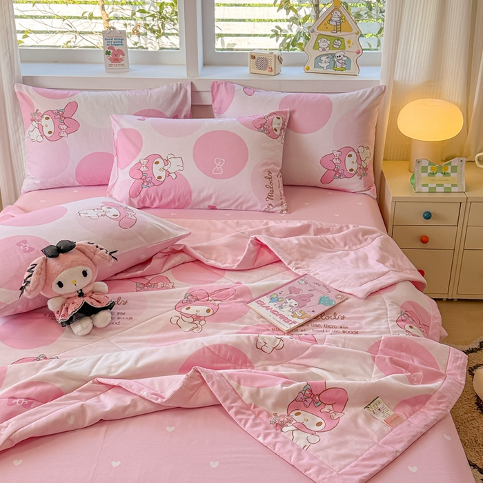 91家纺网 家纺一手货源 找家纺 沐辰 2026春夏新款A类三丽鸥蜡笔小新全棉棉花夏被夏凉被空调被 蝴蝶美乐蒂