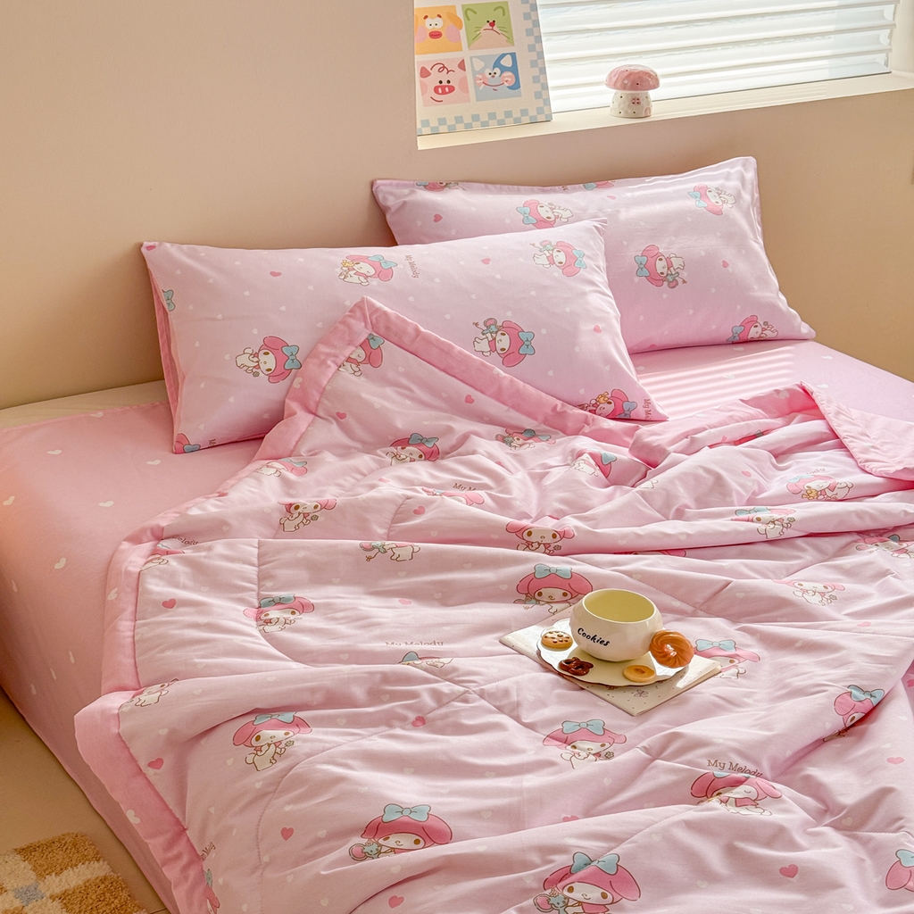 91家纺网 家纺一手货源 找家纺 沐辰 2026春夏新款A类三丽鸥蜡笔小新全棉棉花夏被夏凉被空调被 闪亮美乐蒂