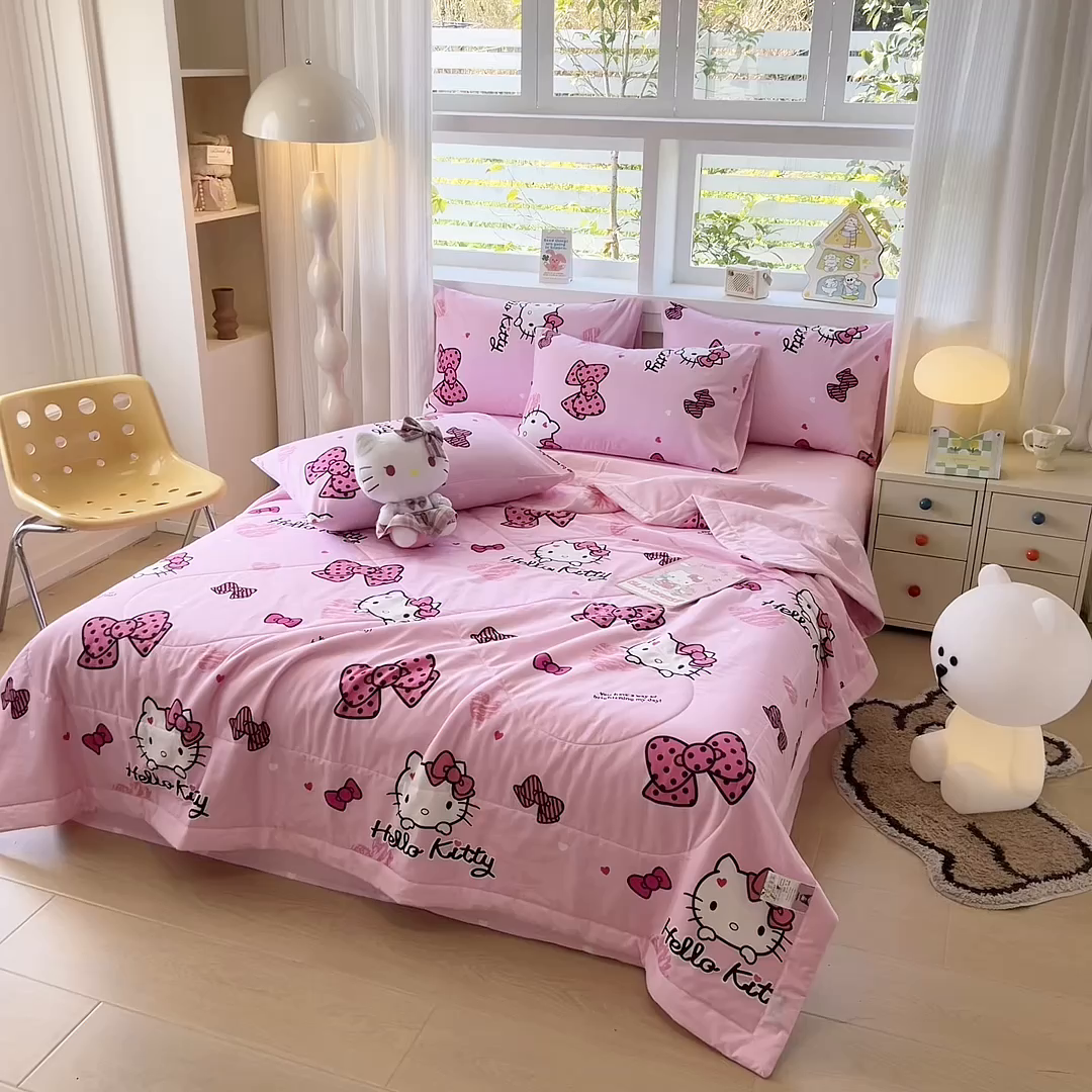 91家纺网 家纺一手货源 找家纺 沐辰 2026春夏新款A类三丽鸥蜡笔小新全棉棉花夏被夏凉被空调被 粉红凯蒂猫