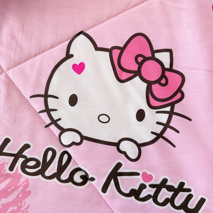 91家纺网 家纺一手货源 找家纺 沐辰 2026春夏新款A类三丽鸥蜡笔小新全棉棉花夏被夏凉被空调被 粉红凯蒂猫