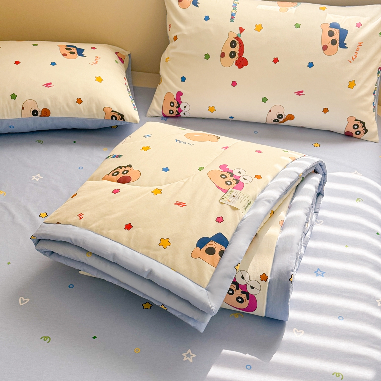 91家纺网 家纺一手货源 找家纺 （总）沐辰 2026春夏新款A类三丽鸥蜡笔小新全棉棉花夏被夏凉被空调被