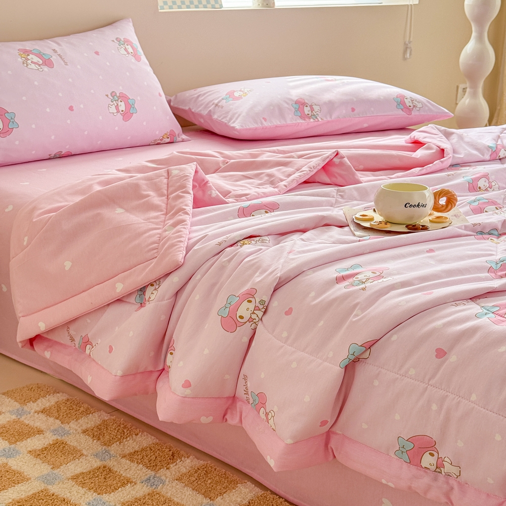 91家纺网 家纺一手货源 找家纺 沐辰 2026春夏新款A类三丽鸥蜡笔小新全棉棉花夏被夏凉被空调被 闪亮美乐蒂