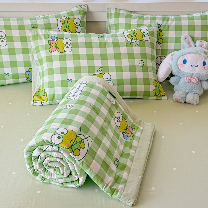 91家纺网 家纺一手货源 找家纺 沐辰 2026春夏新款A类三丽鸥蜡笔小新全棉棉花夏被夏凉被空调被 绿格蛙蛙