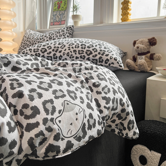 91家纺网 家纺一手货源 找家纺 花伞家居 2026新款印花皱皱双层纱四件套含买家秀-系列二 豹纹灰