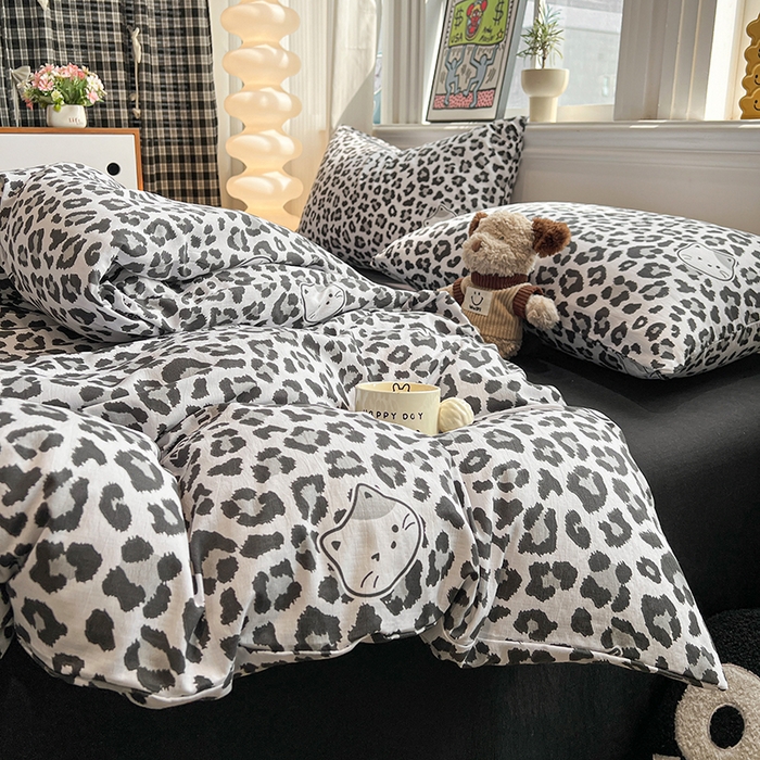 91家纺网 家纺一手货源 找家纺 花伞家居 2026新款印花皱皱双层纱四件套含买家秀-系列二 豹纹灰