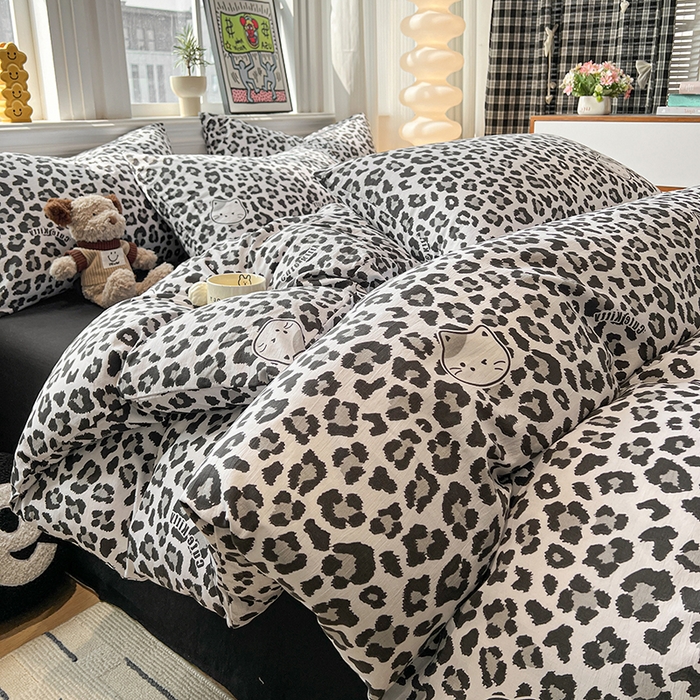 91家纺网 家纺一手货源 找家纺 花伞家居 2026新款印花皱皱双层纱四件套含买家秀-系列二 豹纹灰