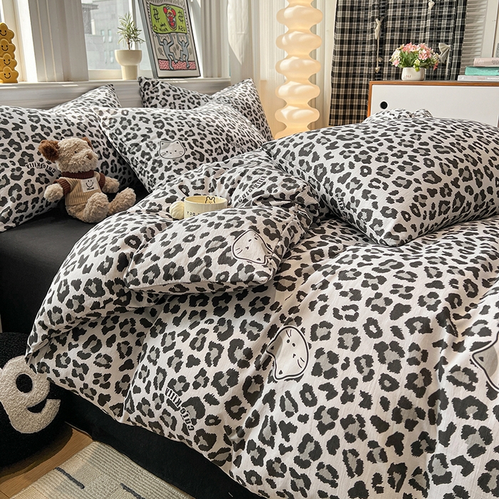 91家纺网 家纺一手货源 找家纺 花伞家居 2026新款印花皱皱双层纱四件套含买家秀-系列二 豹纹灰