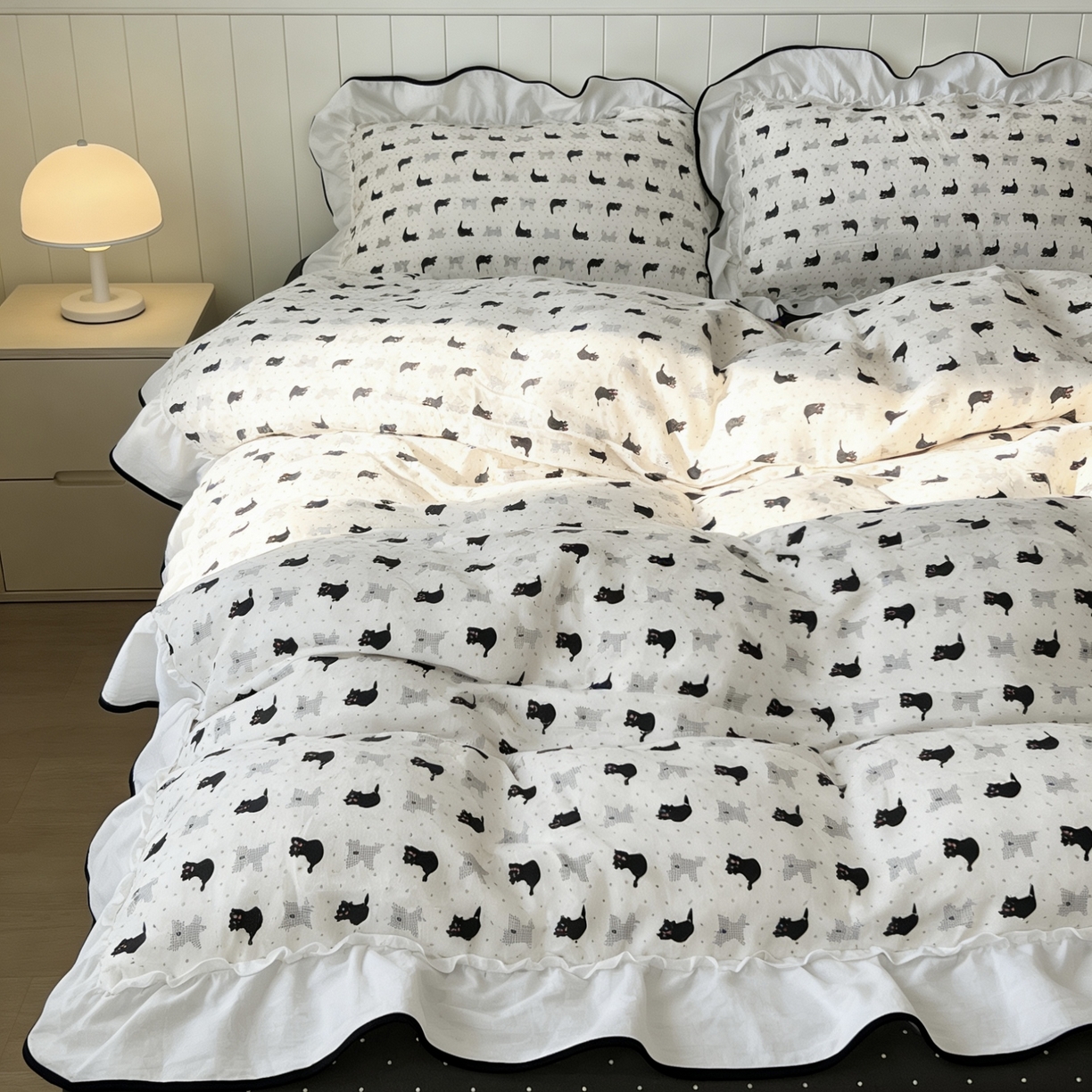 91家纺网 家纺一手货源 找家纺 荣轩家居 2026春夏新款韩式重工泡芙花边工艺款全棉纯棉双层纱四件套（铺床版）奥利奥