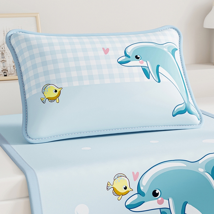 91家纺网 家纺一手货源 找家纺 家品罗兰 2026新款小冰皮卡通冰丝枕套 海豚奇遇