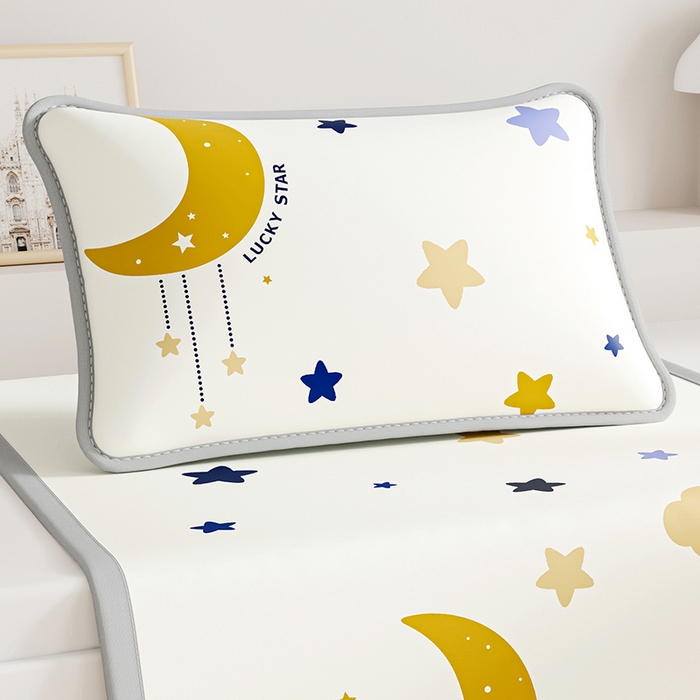 91家纺网 家纺一手货源 找家纺 家品罗兰 2026新款小冰皮卡通冰丝枕套 满天星辰