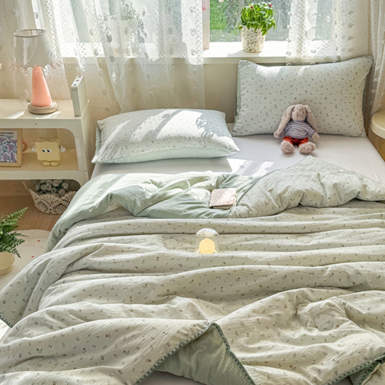 91家纺网 家纺一手货源 找家纺 雅蔓依家纺 2026春夏新款三角针贝壳边木棉云感双层纱棉花夏被夏凉被空调被 春漾