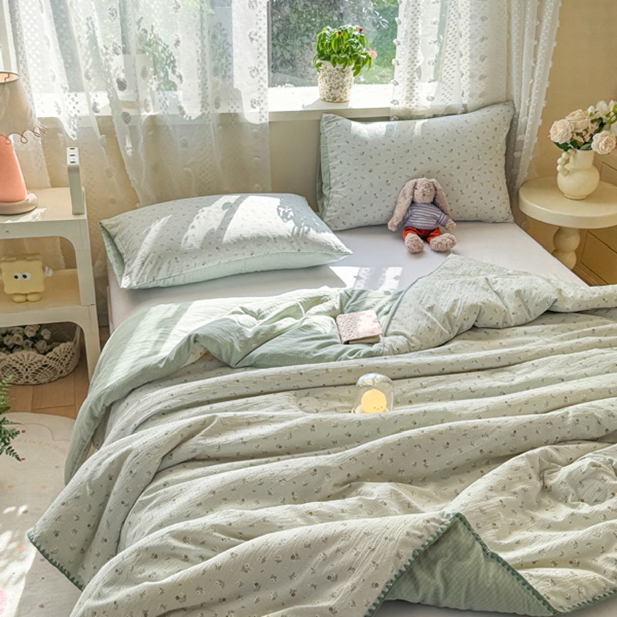 91家纺网 家纺一手货源 找家纺 雅蔓依家纺 2026春夏新款三角针贝壳边木棉云感双层纱棉花夏被夏凉被空调被 春漾