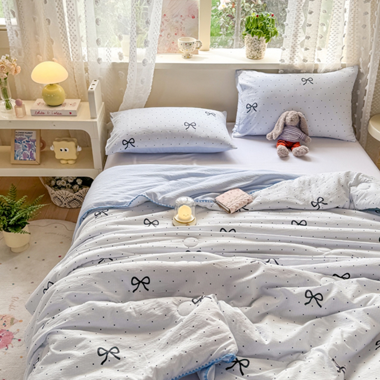 91家纺网 家纺一手货源 找家纺 雅蔓依家纺 2026春夏新款三角针贝壳边木棉云感双层纱棉花夏被夏凉被空调被 海盐蝴蝶结