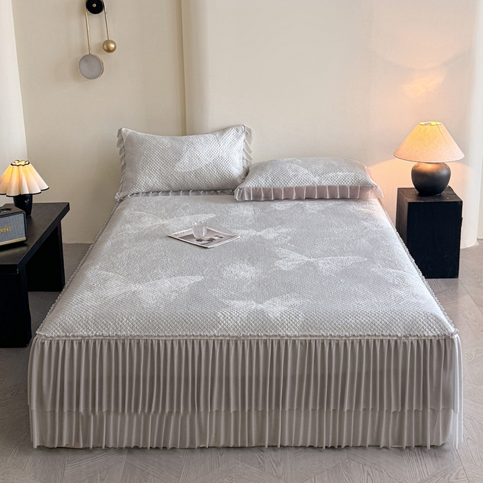 91家纺网 家纺一手货源 找家纺 （总）诺梵家纺 2026新款冰豆豆PE高分子凉感双层床裙款凉席