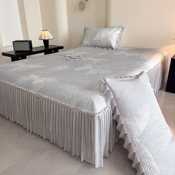 91家纺网 家纺一手货源 找家纺 （总）诺梵家纺 2026新款冰豆豆PE高分子凉感双层床裙款凉席