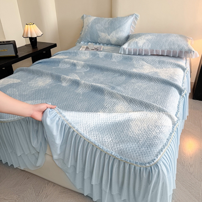 91家纺网 家纺一手货源 找家纺 （总）诺梵家纺 2026新款冰豆豆PE高分子凉感双层床裙款凉席