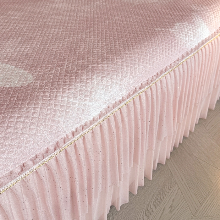 91家纺网 家纺一手货源 找家纺 诺梵家纺 2026新款冰豆豆PE高分子凉感双层床裙款凉席 蝶影-粉