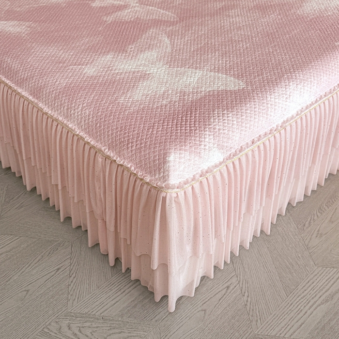 91家纺网 家纺一手货源 找家纺 诺梵家纺 2026新款冰豆豆PE高分子凉感双层床裙款凉席 蝶影-粉