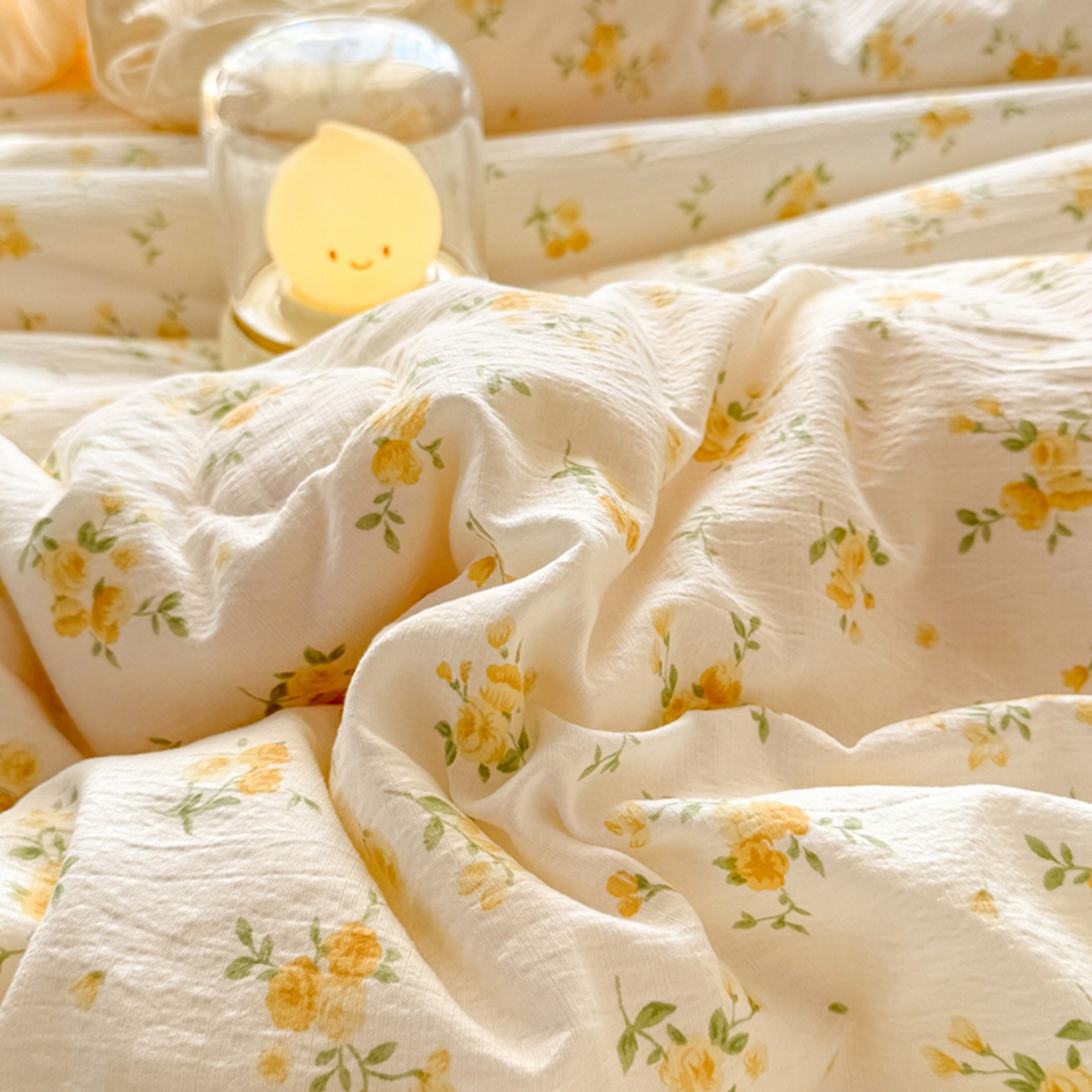 91家纺网 家纺一手货源 找家纺 雅蔓依家纺 2026春夏新款三角针贝壳边木棉云感双层纱棉花夏被夏凉被空调被 梨花落