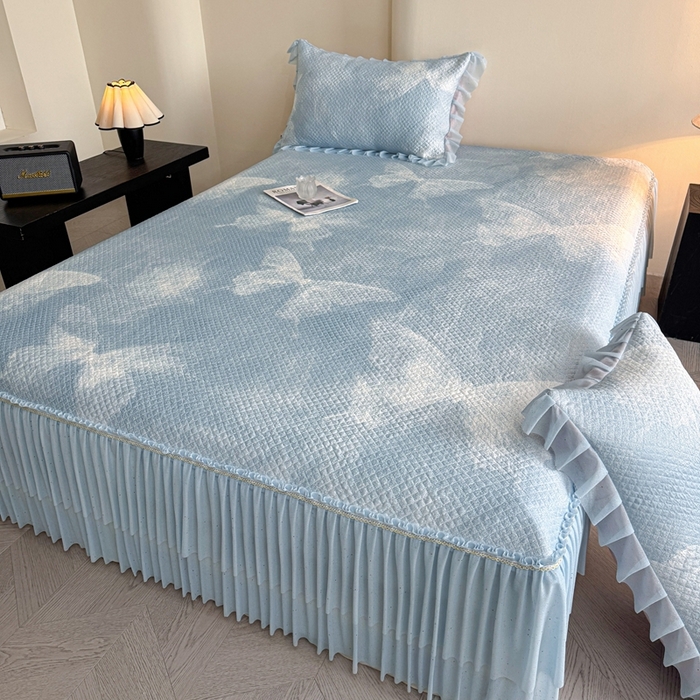 91家纺网 家纺一手货源 找家纺 诺梵家纺 2026新款冰豆豆PE高分子凉感双层床裙款凉席 蝶影-蓝