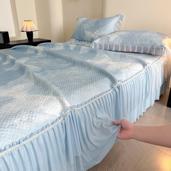 91家纺网 家纺一手货源 找家纺 诺梵家纺 2026新款冰豆豆PE高分子凉感双层床裙款凉席 蝶影-蓝