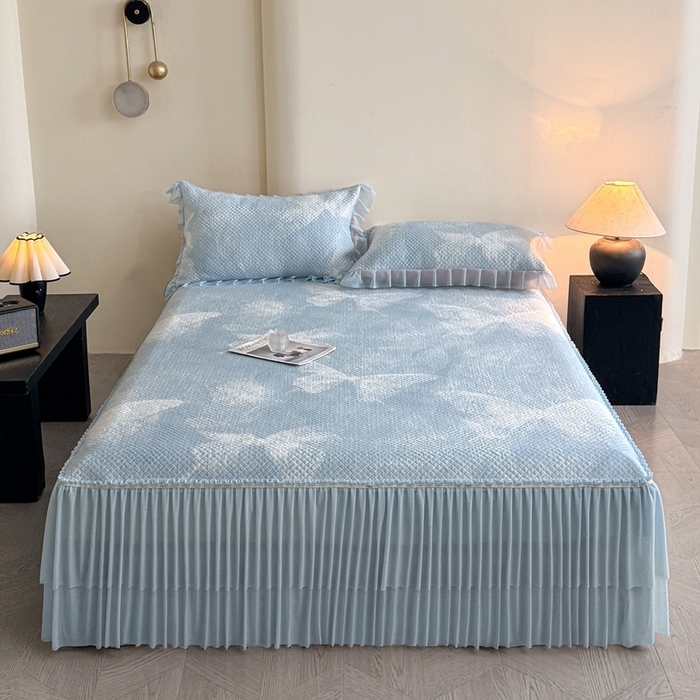 91家纺网 家纺一手货源 找家纺 诺梵家纺 2026新款冰豆豆PE高分子凉感双层床裙款凉席 蝶影-蓝