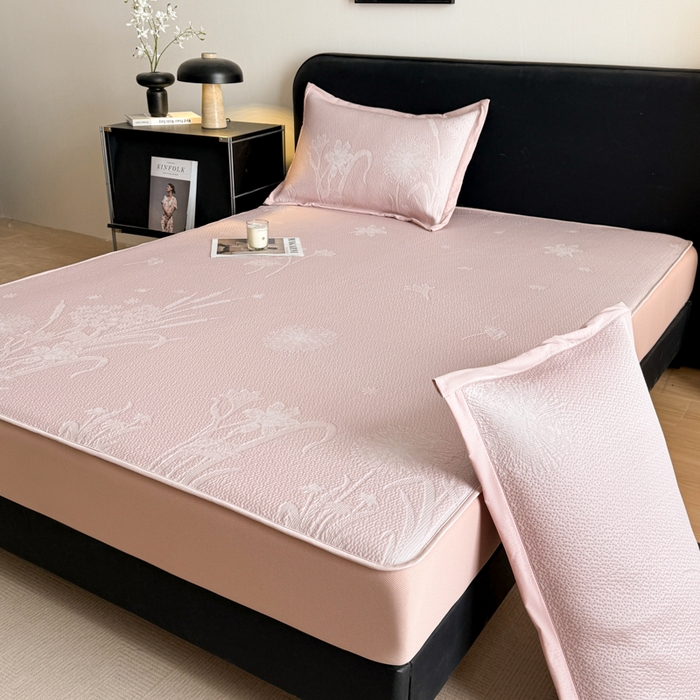 91家纺网 家纺一手货源 找家纺 （总）鑫琪莱家纺 2026新款提花浮雕凉豆豆凉感凉席床笠款