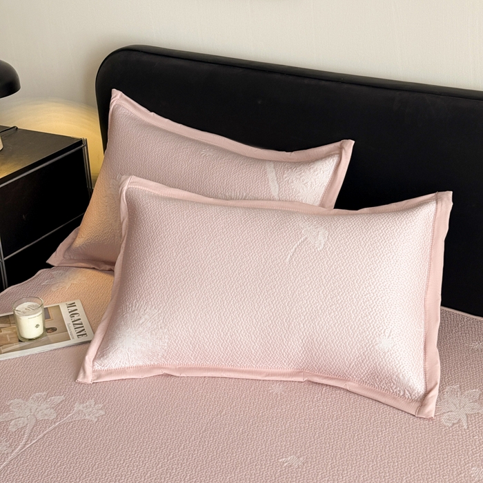 91家纺网 家纺一手货源 找家纺 （总）鑫琪莱家纺 2026新款提花浮雕凉豆豆凉感凉席床笠款