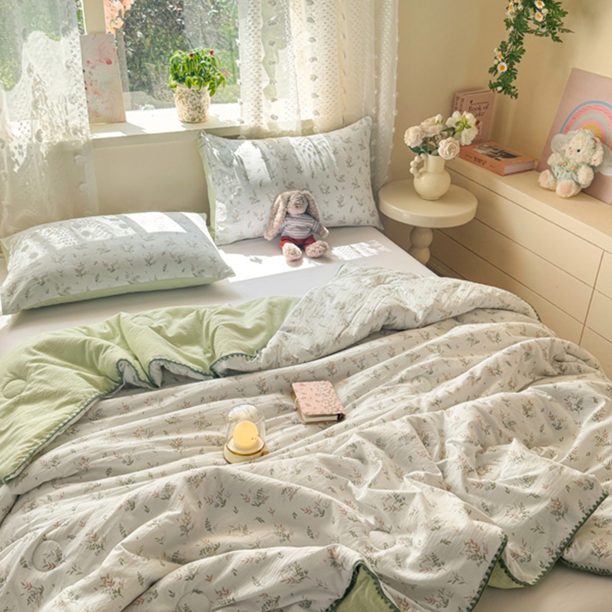 91家纺网 家纺一手货源 找家纺 雅蔓依家纺 2026春夏新款三角针贝壳边木棉云感双层纱棉花夏被夏凉被空调被 密林