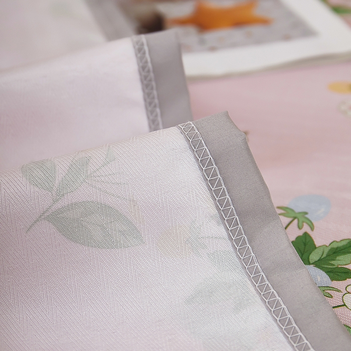 91家纺网 家纺一手货源 找家纺 星窝家纺 2026新款直播电商优选可机洗斜纹提花冰丝凉席三件套 暖心花朵