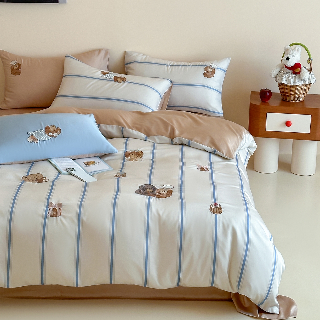 91家纺网 家纺一手货源 找家纺 （总）沐珩家纺 2026新款兰精60s数码条纹天丝绣花四件套