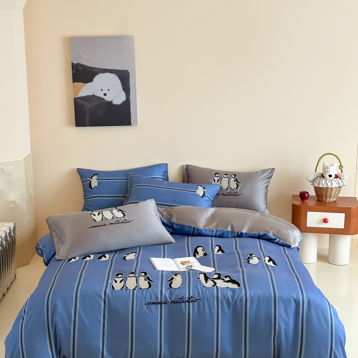 91家纺网 家纺一手货源 找家纺 沐珩家纺 2026新款兰精60s数码条纹天丝绣花四件套 极地冰蓝