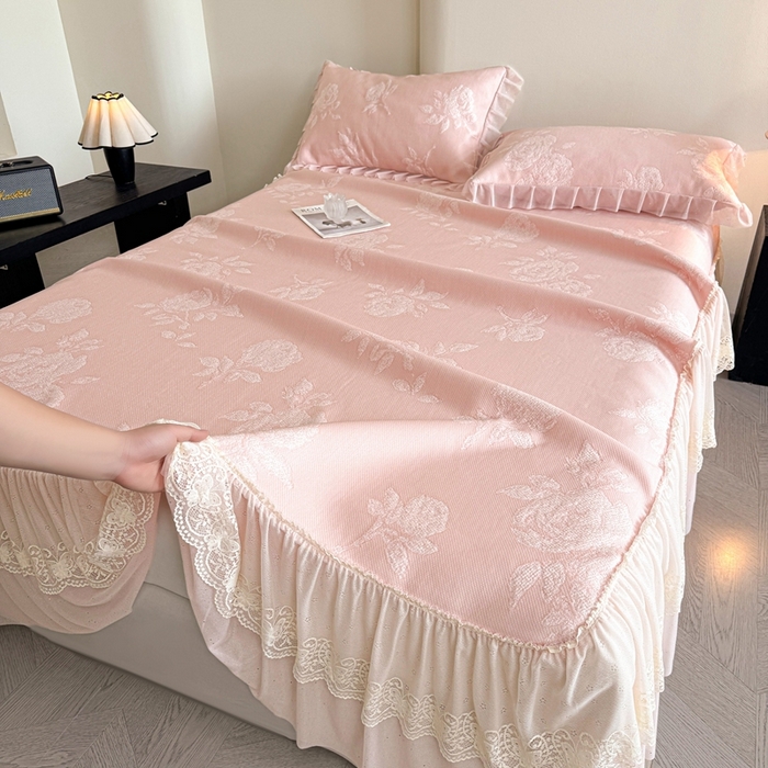 91家纺网 家纺一手货源 找家纺 （总）诺梵家纺 2026新款凉豆豆PE高分子凉感花边床裙凉席三件套