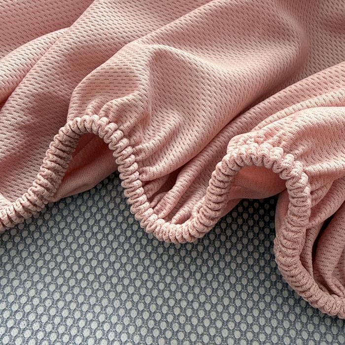 91家纺网 家纺一手货源 找家纺 鑫琪莱家纺 2026新款提花浮雕凉豆豆凉感凉席床笠款 蒲公英粉