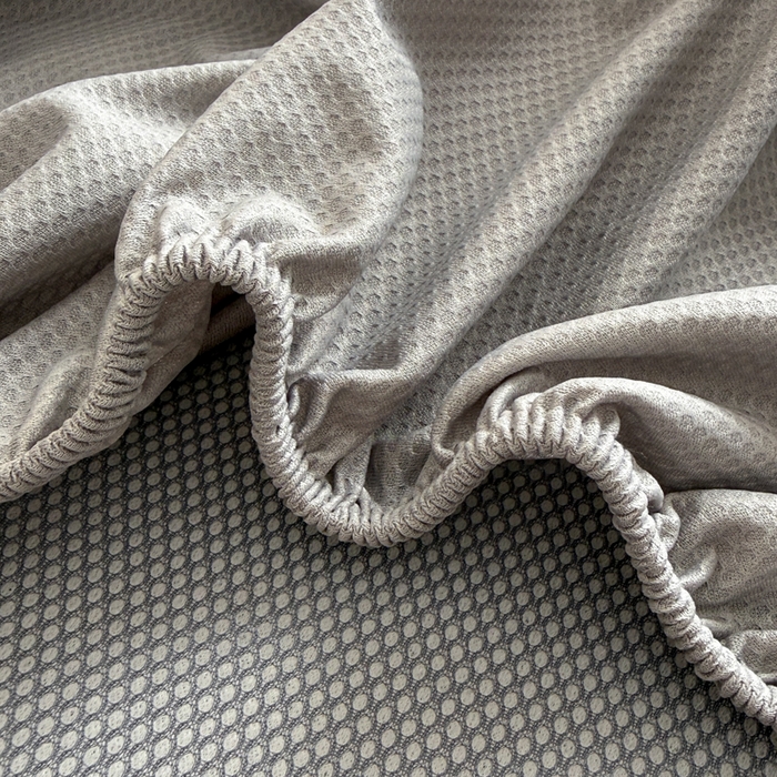 91家纺网 家纺一手货源 找家纺 鑫琪莱家纺 2026新款提花浮雕凉豆豆凉感凉席床笠款 蒲公英灰