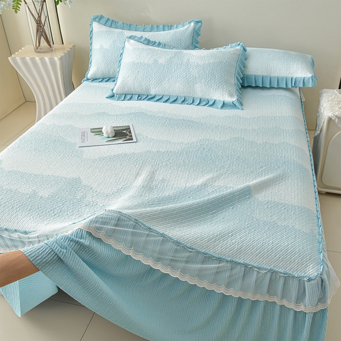 91家纺网 家纺一手货源 找家纺 诺梵家纺 2026新款凉豆豆PE高分子凉感花边床裙凉席三件套 见山-蓝