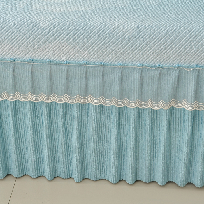 91家纺网 家纺一手货源 找家纺 诺梵家纺 2026新款凉豆豆PE高分子凉感花边床裙凉席三件套 见山-蓝