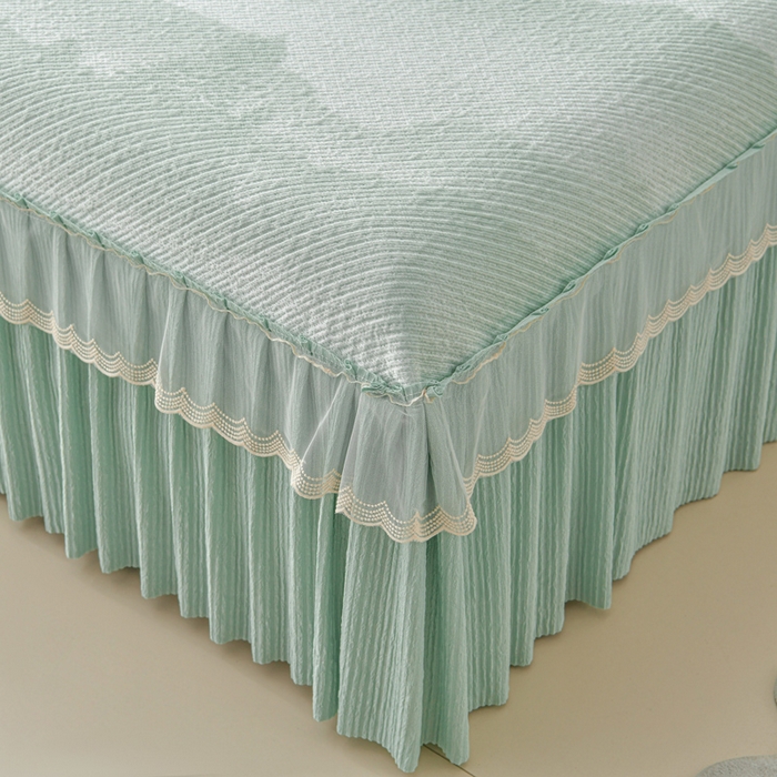 91家纺网 家纺一手货源 找家纺 诺梵家纺 2026新款凉豆豆PE高分子凉感花边床裙凉席三件套 见山-绿