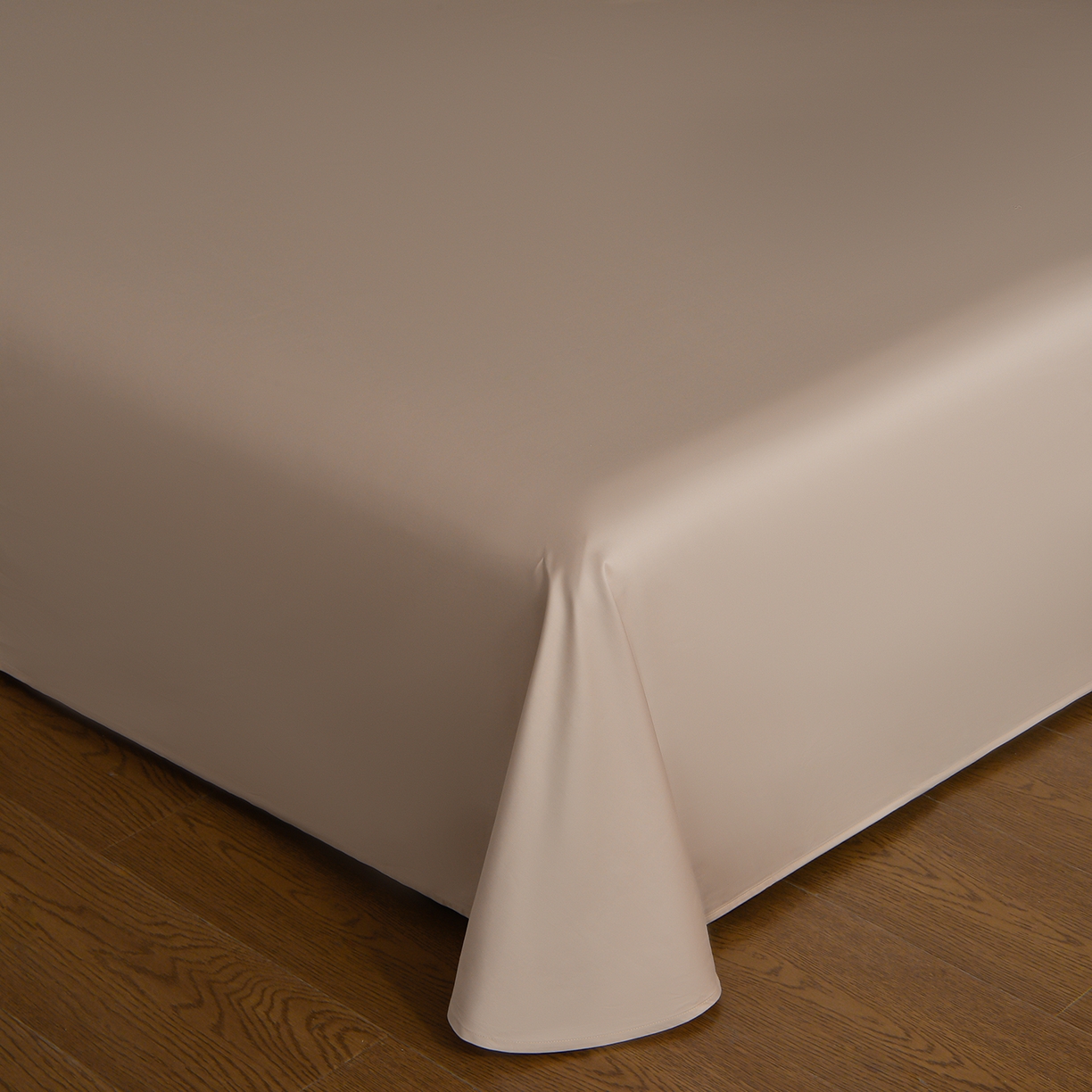 91家纺网 家纺一手货源 找家纺 金昱纺 2026新款全棉50S长绒棉数码印花宽边埋绳款四件套（带精美礼盒包装） 花织软梦