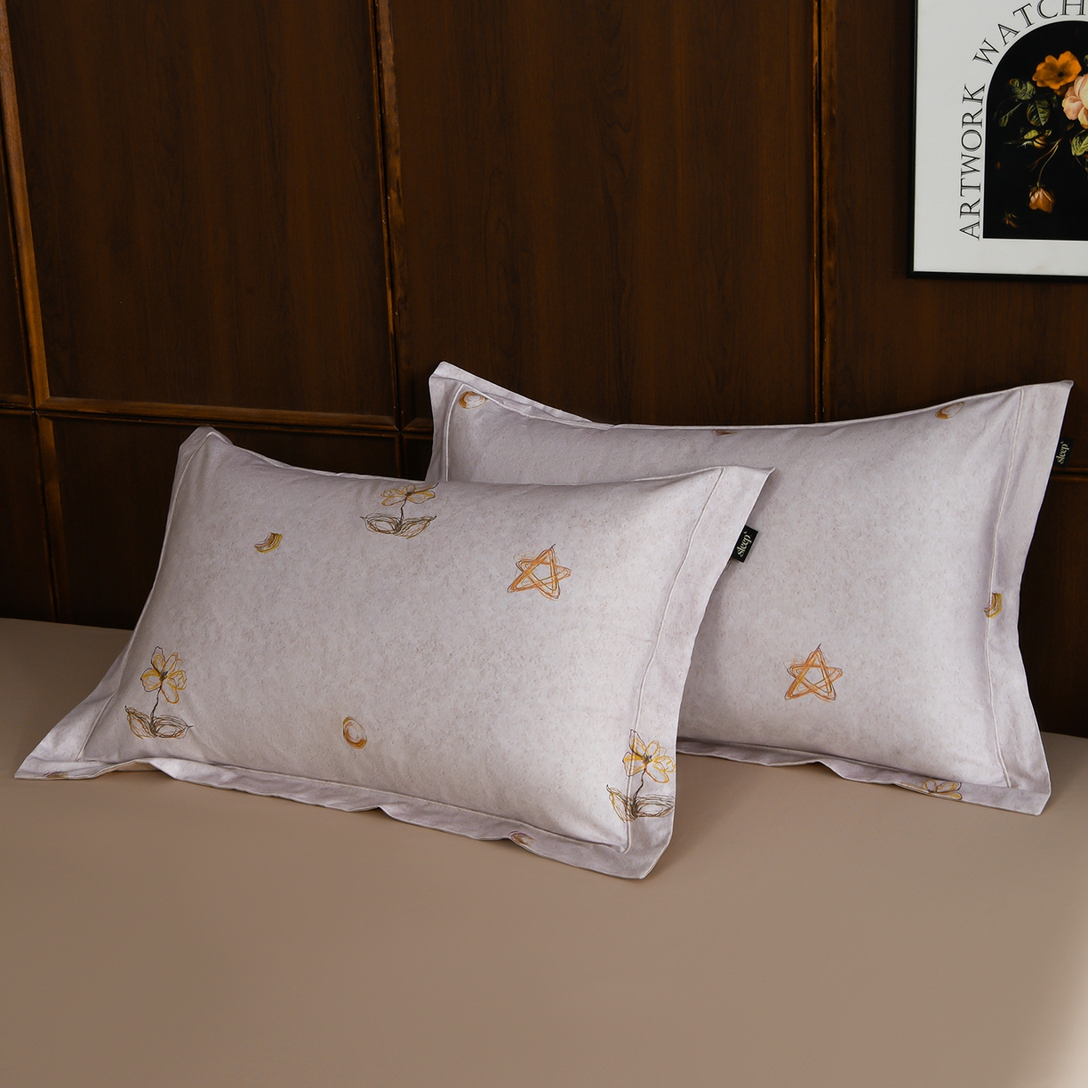 91家纺网 家纺一手货源 找家纺 金昱纺 2026新款全棉50S长绒棉数码印花宽边埋绳款四件套（带精美礼盒包装） 花织软梦