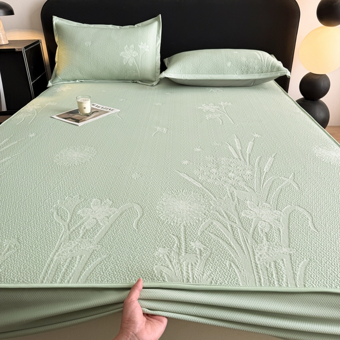 91家纺网 家纺一手货源 找家纺 鑫琪莱家纺 2026新款提花浮雕凉豆豆凉感凉席床笠款 蒲公英绿