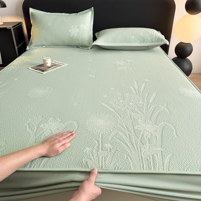 91家纺网 家纺一手货源 找家纺 鑫琪莱家纺 2026新款提花浮雕凉豆豆凉感凉席床笠款 蒲公英绿