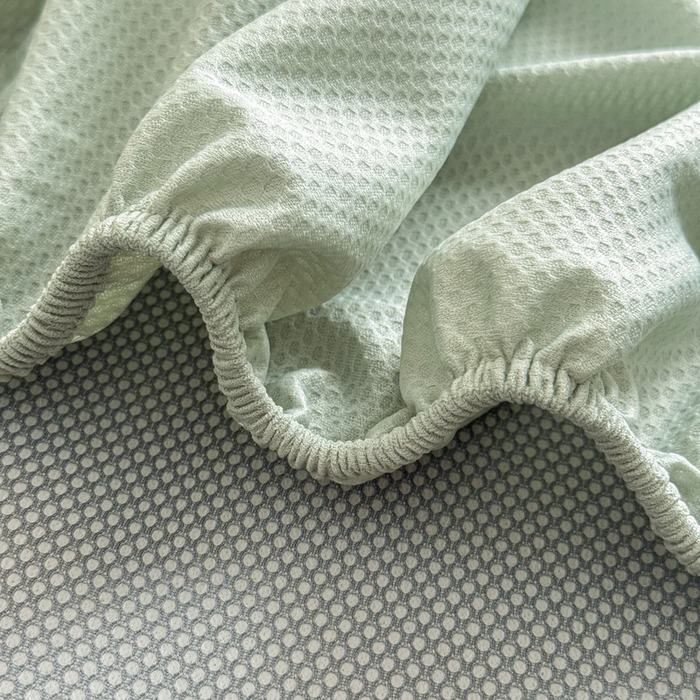 91家纺网 家纺一手货源 找家纺 鑫琪莱家纺 2026新款提花浮雕凉豆豆凉感凉席床笠款 蒲公英绿