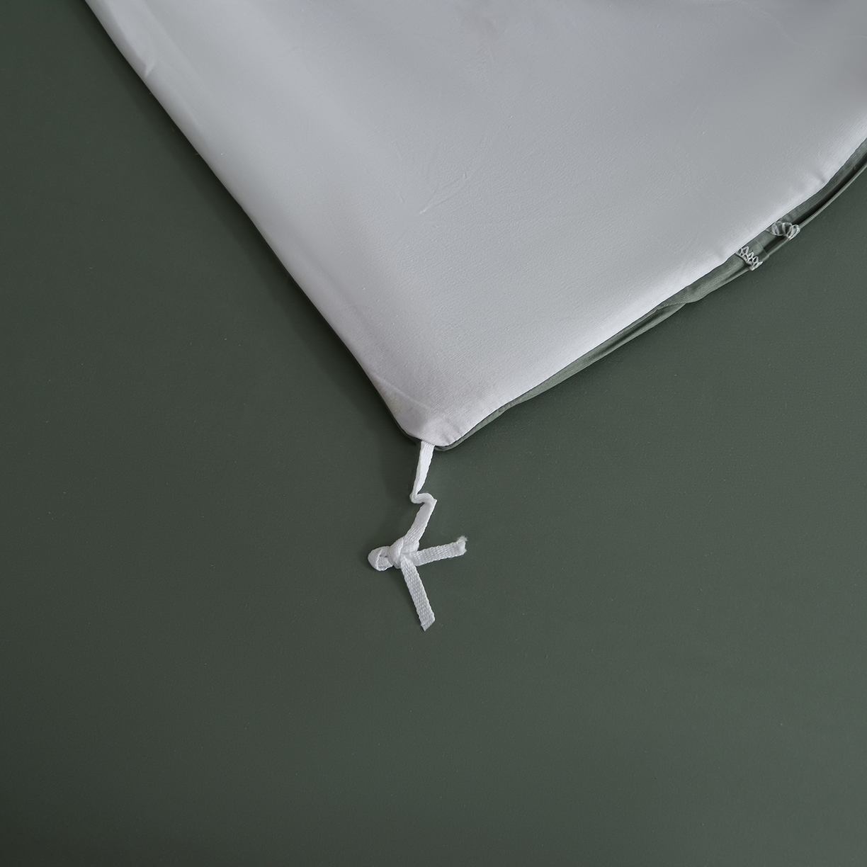 91家纺网 家纺一手货源 找家纺 金昱纺 2026新款全棉50S长绒棉数码印花宽边埋绳款四件套（带精美礼盒包装） 甜梦花栖