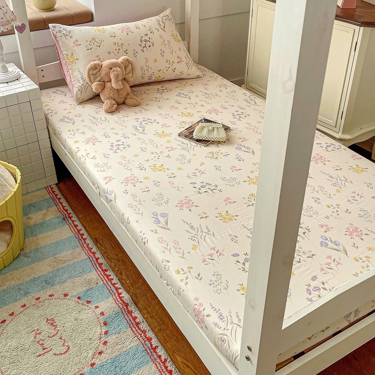 91家纺网 家纺一手货源 找家纺 （总）纽缦家纺 2026新款A类105g仿棉四件套古法水洗棉学生单床笠