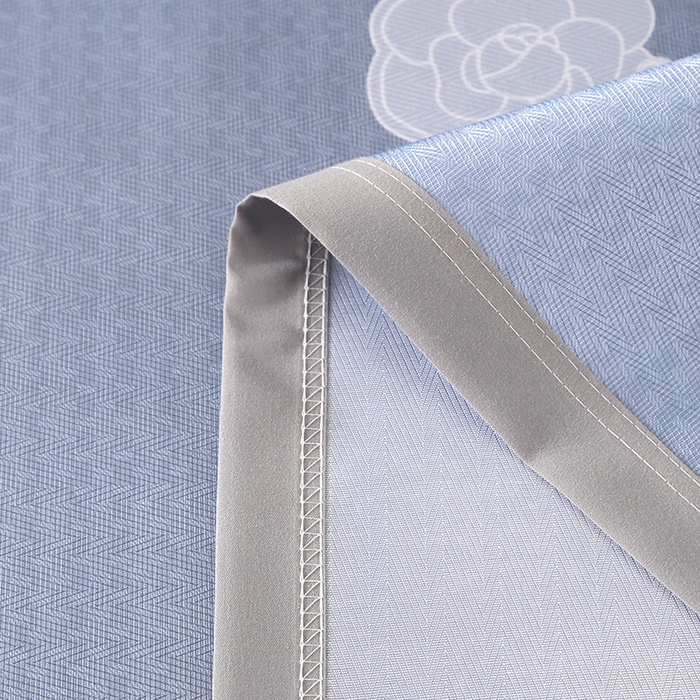 91家纺网 家纺一手货源 找家纺 星窝家纺 2026新款直播电商优选可机洗斜纹提花冰丝凉席三件套 时尚小熊