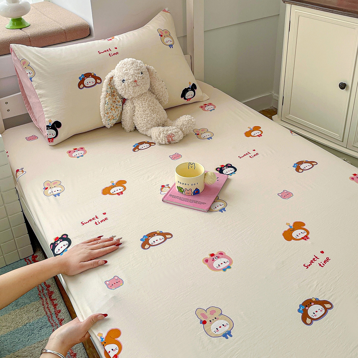 91家纺网 家纺一手货源 找家纺 纽缦家纺 2026新款A类105g仿棉四件套古法水洗棉学生单床笠 慕尼