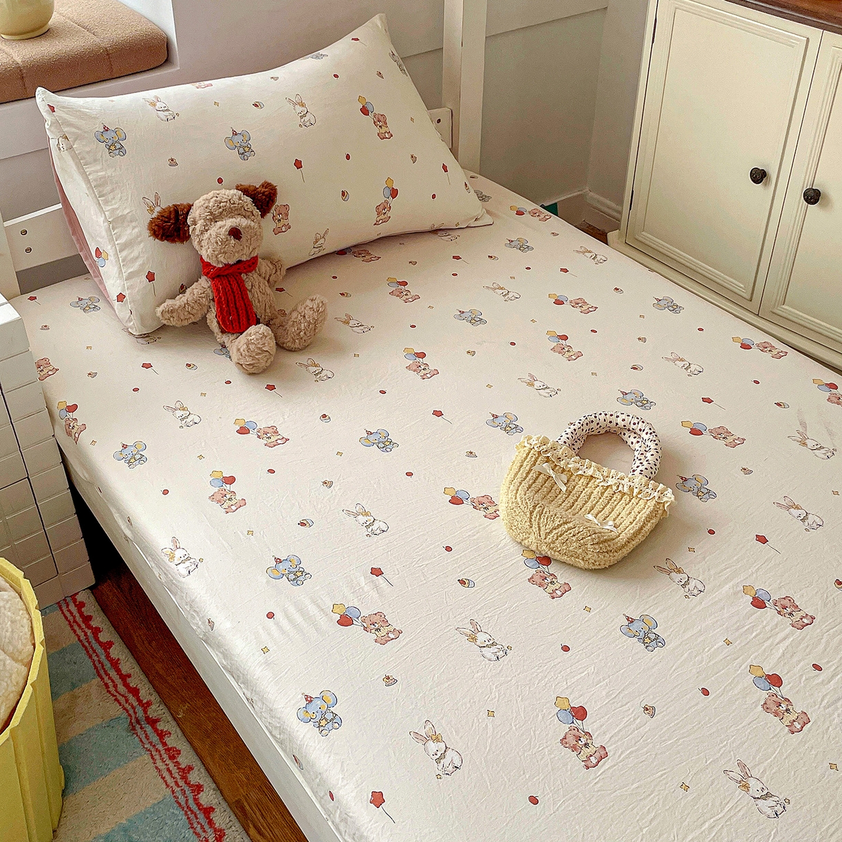 91家纺网 家纺一手货源 找家纺 纽缦家纺 2026新款A类105g仿棉四件套古法水洗棉学生单床笠 小飞象