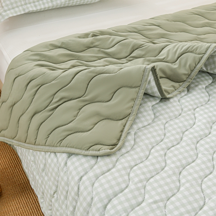 91家纺网 家纺一手货源 找家纺 圣楚家纺 2026新款清柔水洗夏被被子被芯 绿小格